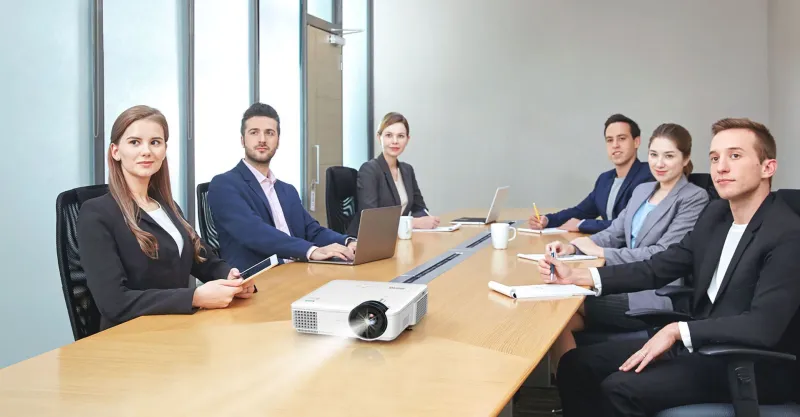 Bilan annuel en entreprise : trois heures de diaporama pour dire que l'année s'est passée